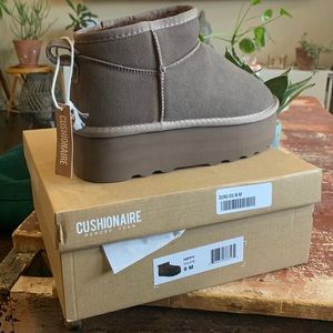 Cushionaire Hippie Platform Bootie